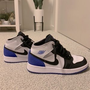 Jordan 1’s Mid